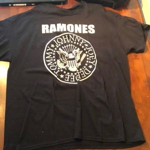 Ramones Tee